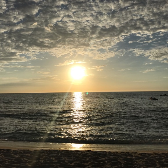 Meet your Posher, Yamilet - Picture 1 of 2